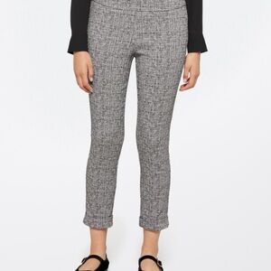 Women's cuffed straight trouser